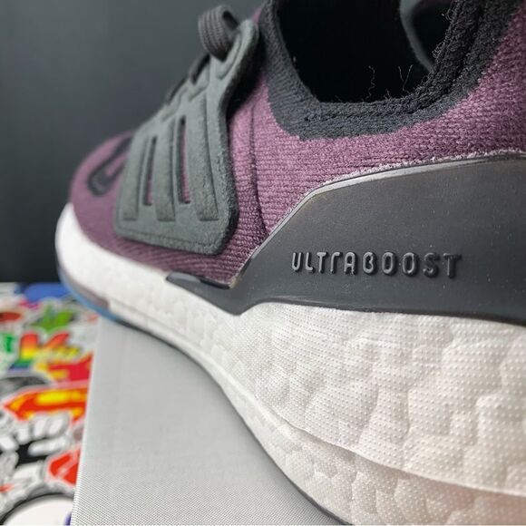 Adidas Ultraboost 22 Shadow Maroon Womens Various Sizes - Picture 8 of 13